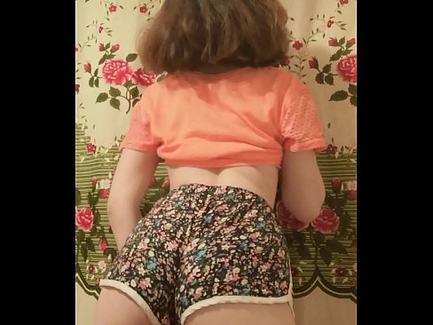 ❤️ seksi genç bebeğim soyunma kapalı onu şort üzerinde kamera ❤️ Porno tr.porno-fuq.ru ﹏