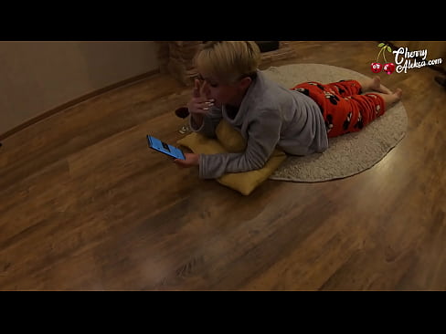 ❤️ çılgın sarışın emme büyük dick emme ve zıplayan üzerinde bu - anal Seks ❤️ Porno tr.porno-fuq.ru ﹏